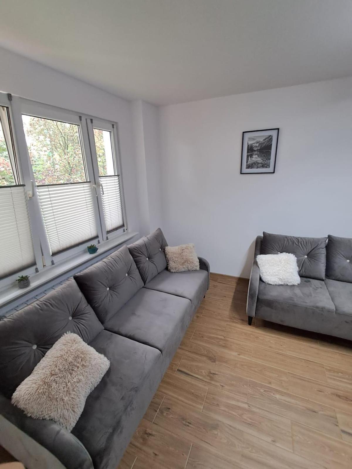 Apartament Przy Stawach Grodzisk Mazowiecki Esterno foto